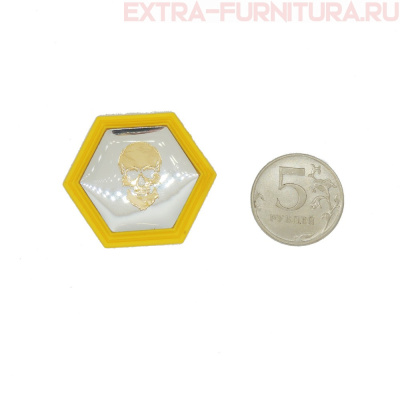 Нашивка силикон Череп желтый 